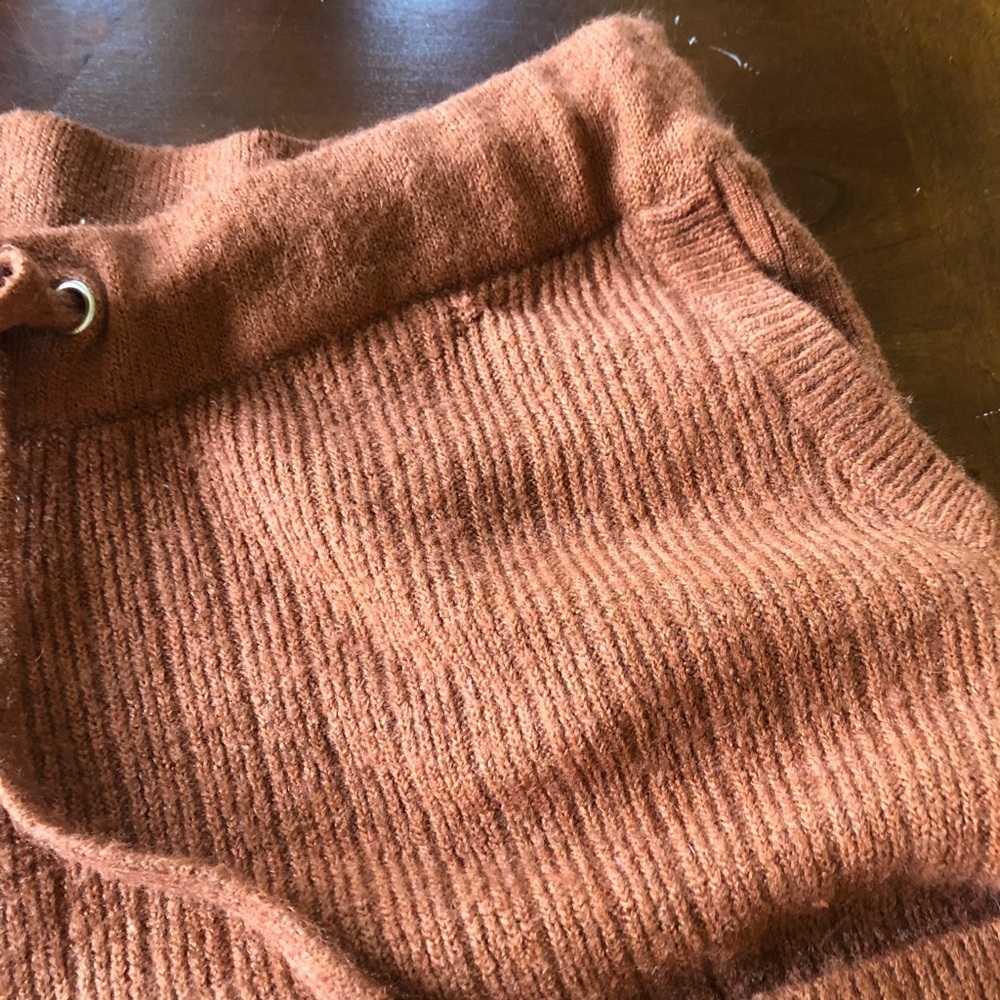 DKNY women’s copper ribbed-knit straight leg cozy cashmere blend jogger - Picture 11 of 12